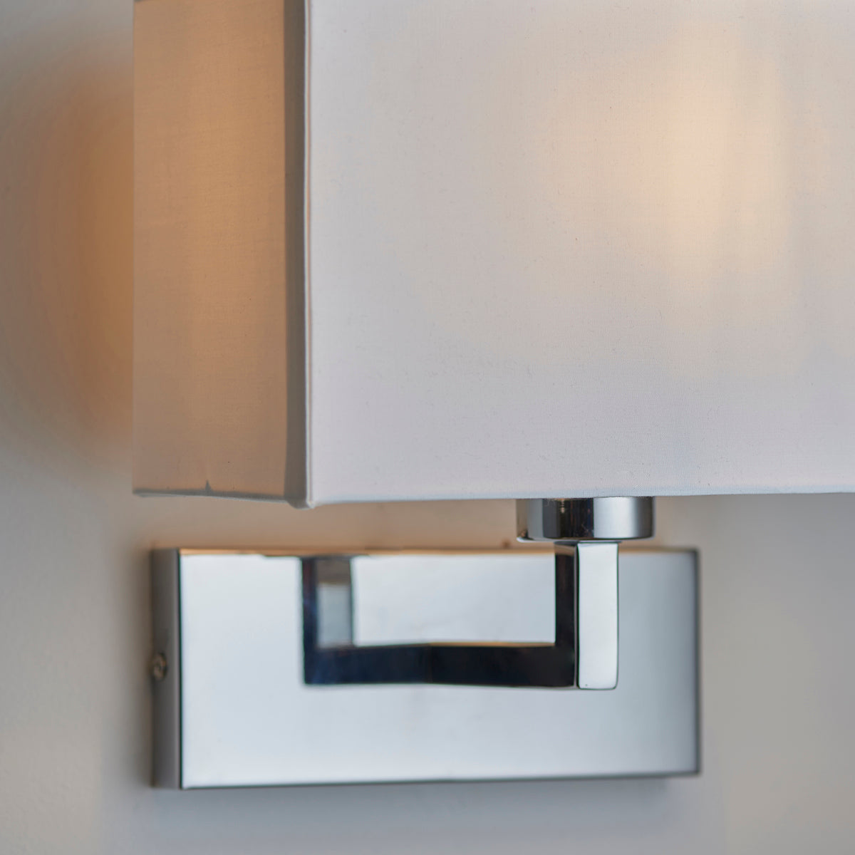 Chrome plate & white fabric