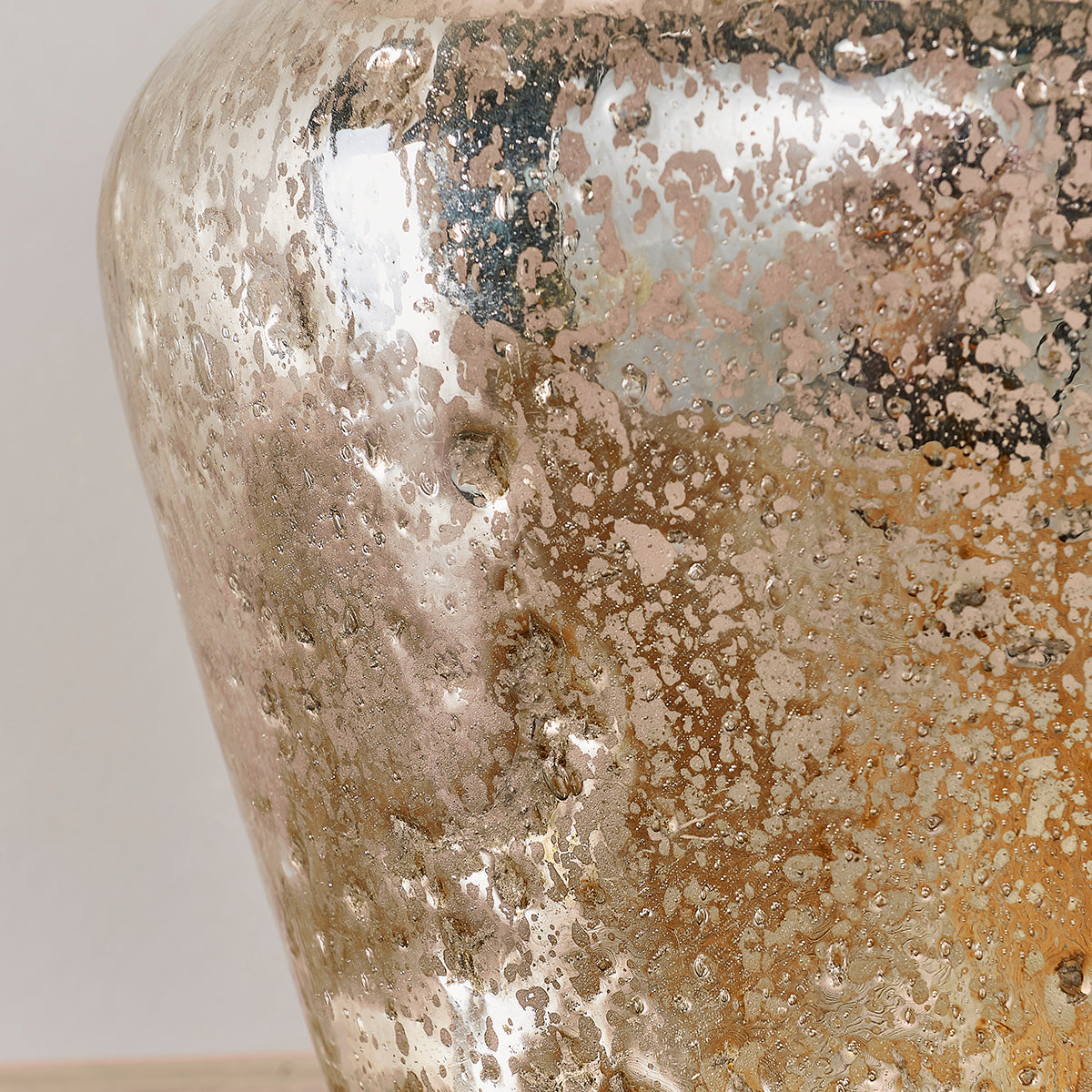 Pearl ombre foil & vintage white linen