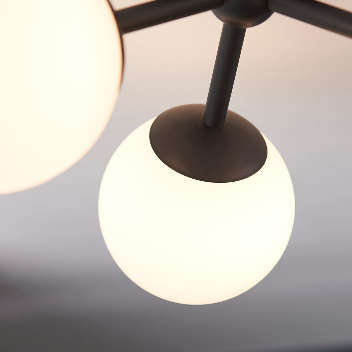 Matt black & matt white glass