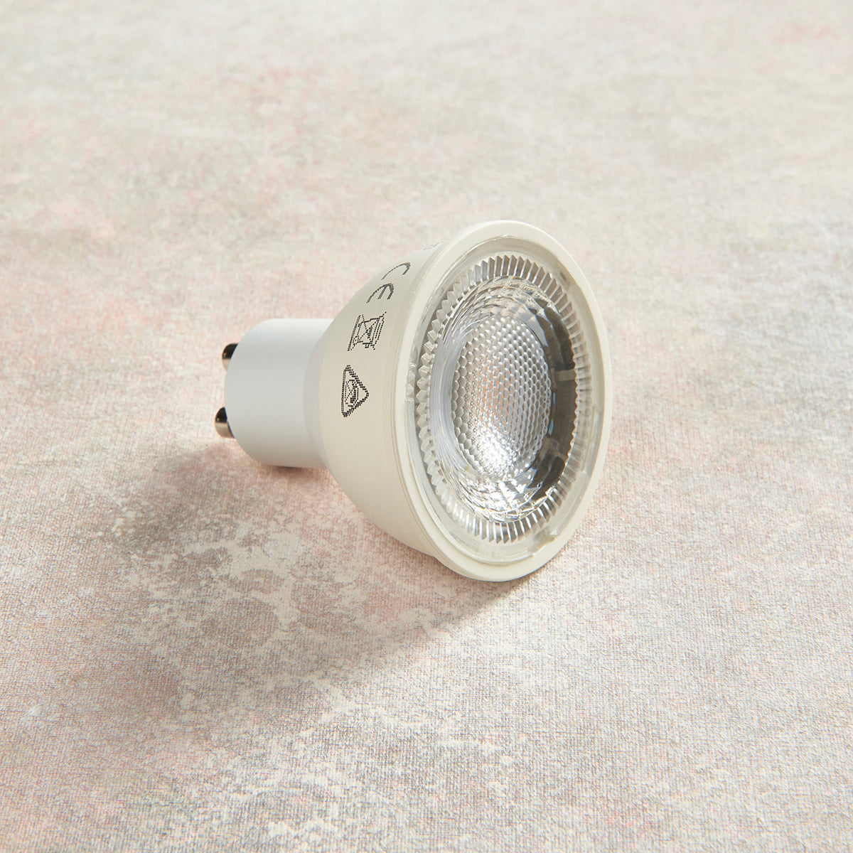 Matt white plastic & clear prismatic