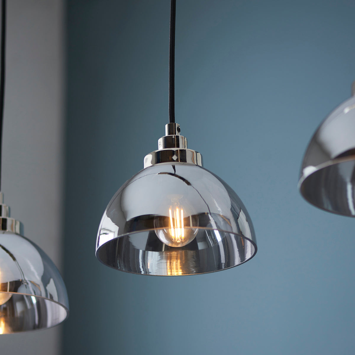 Bright nickel plate & mirrored glass