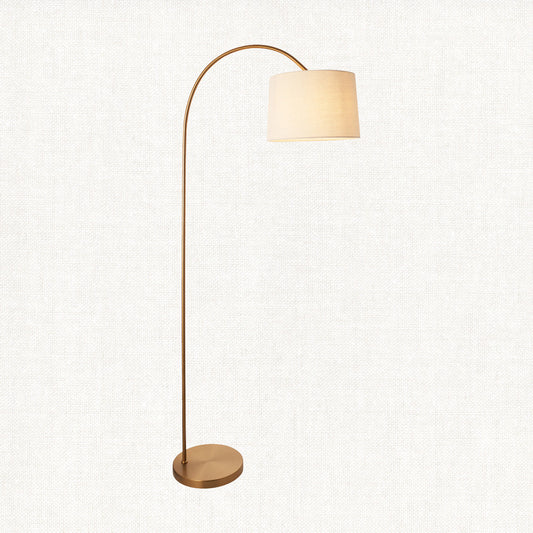 Warm brass plate & natural fabric