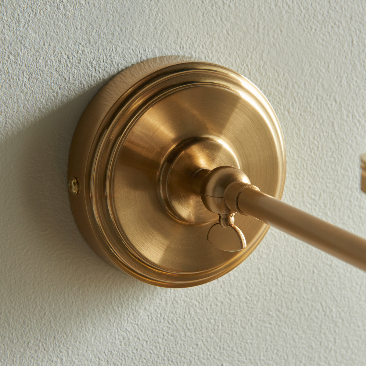 Brushed Aged Brass Plate & Marlin Blue Fabric