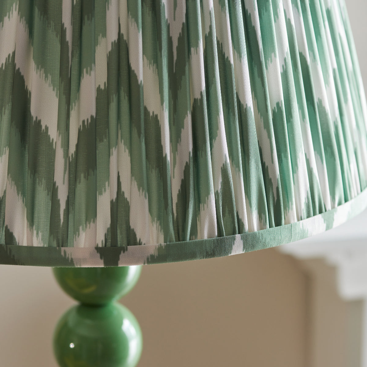 Cotswold Green Fabric & Gloss Cotswold Green Paint