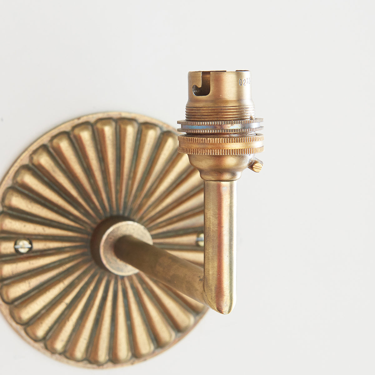 Dalara Angleo Wall Light