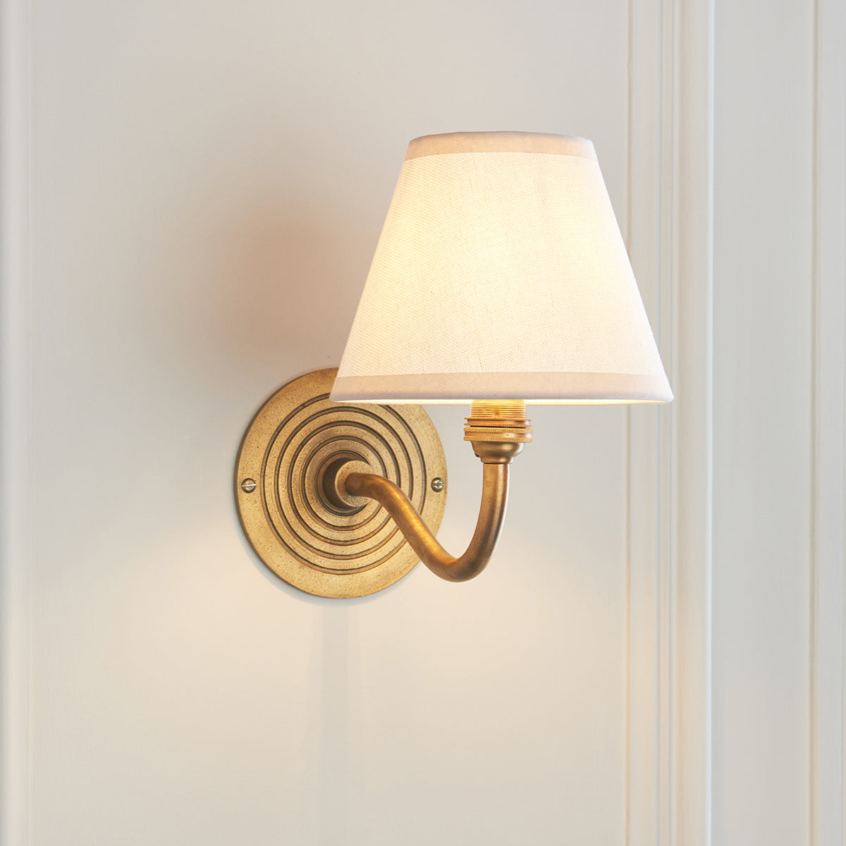 Ripley Curva & Iva 16cm Wall