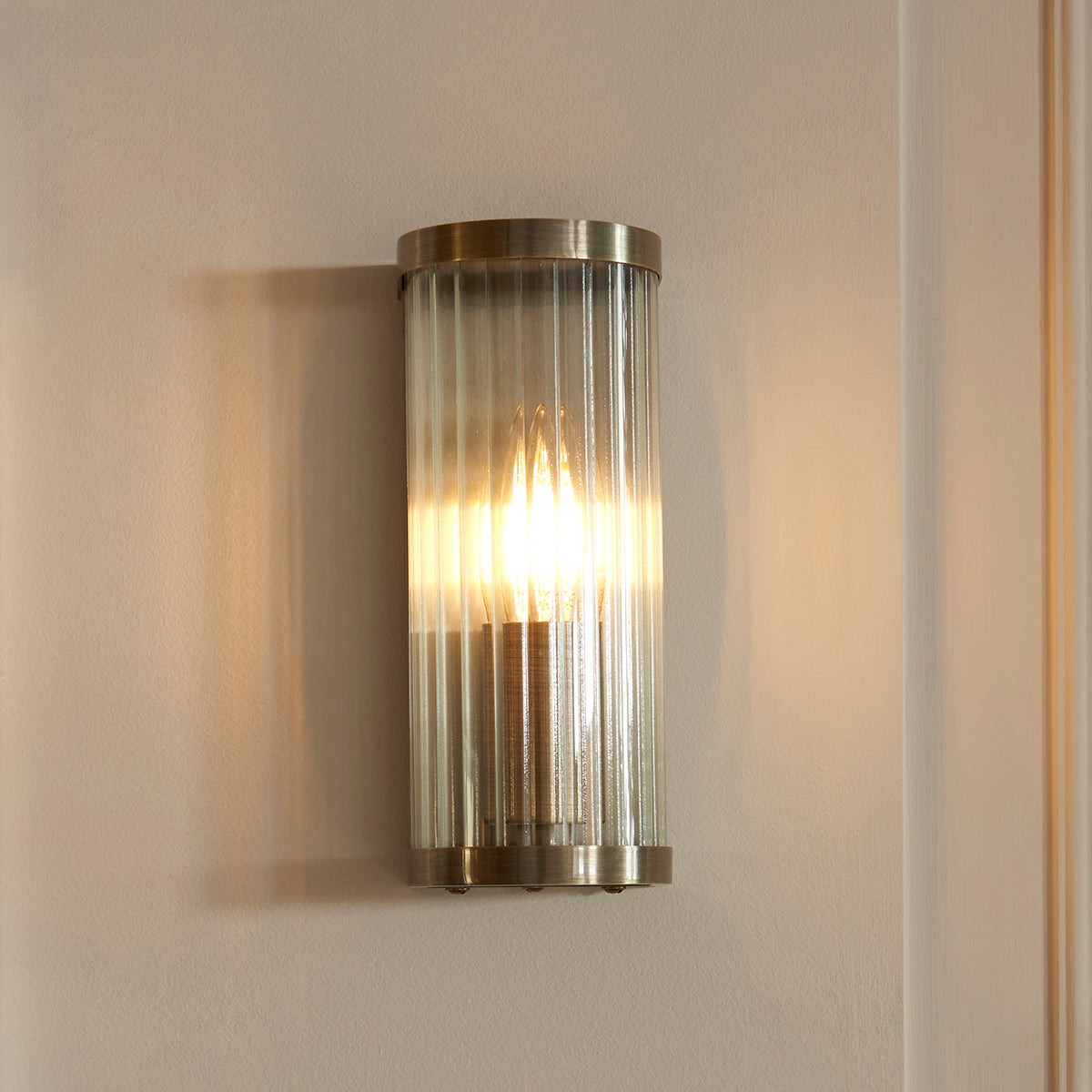 Radley Wall Light