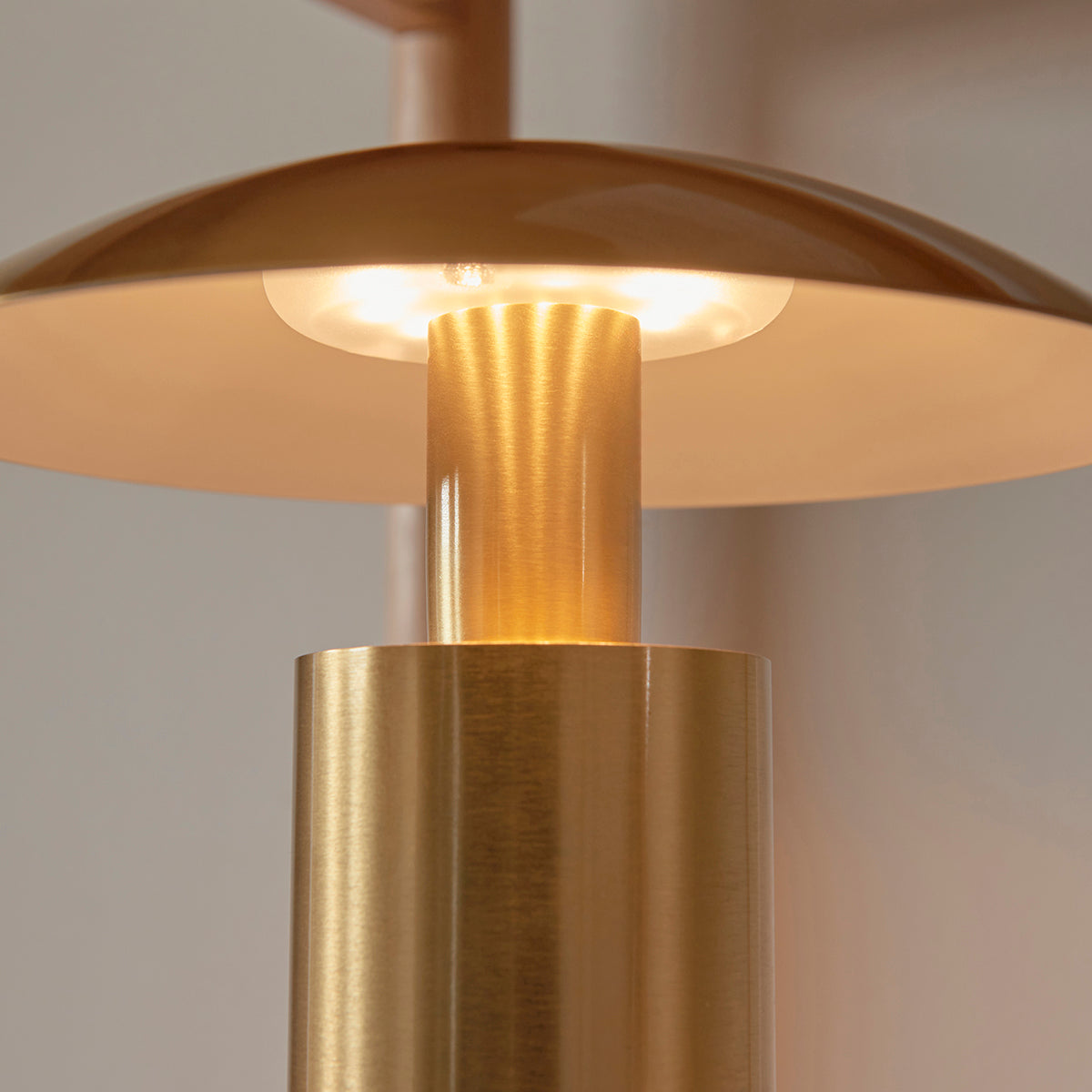 Sundale Rechargeable Table Light
