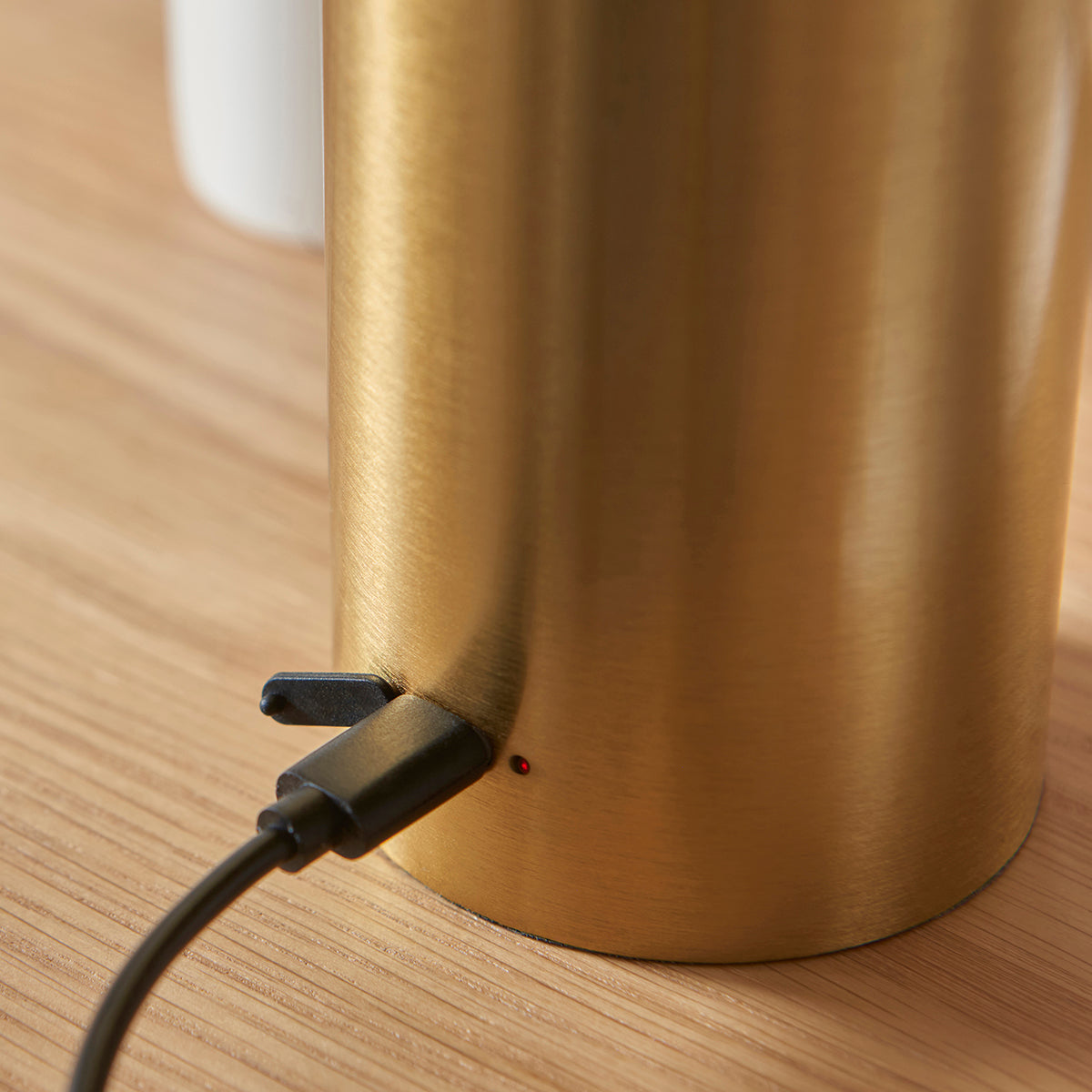 Sundale Rechargeable Table Light