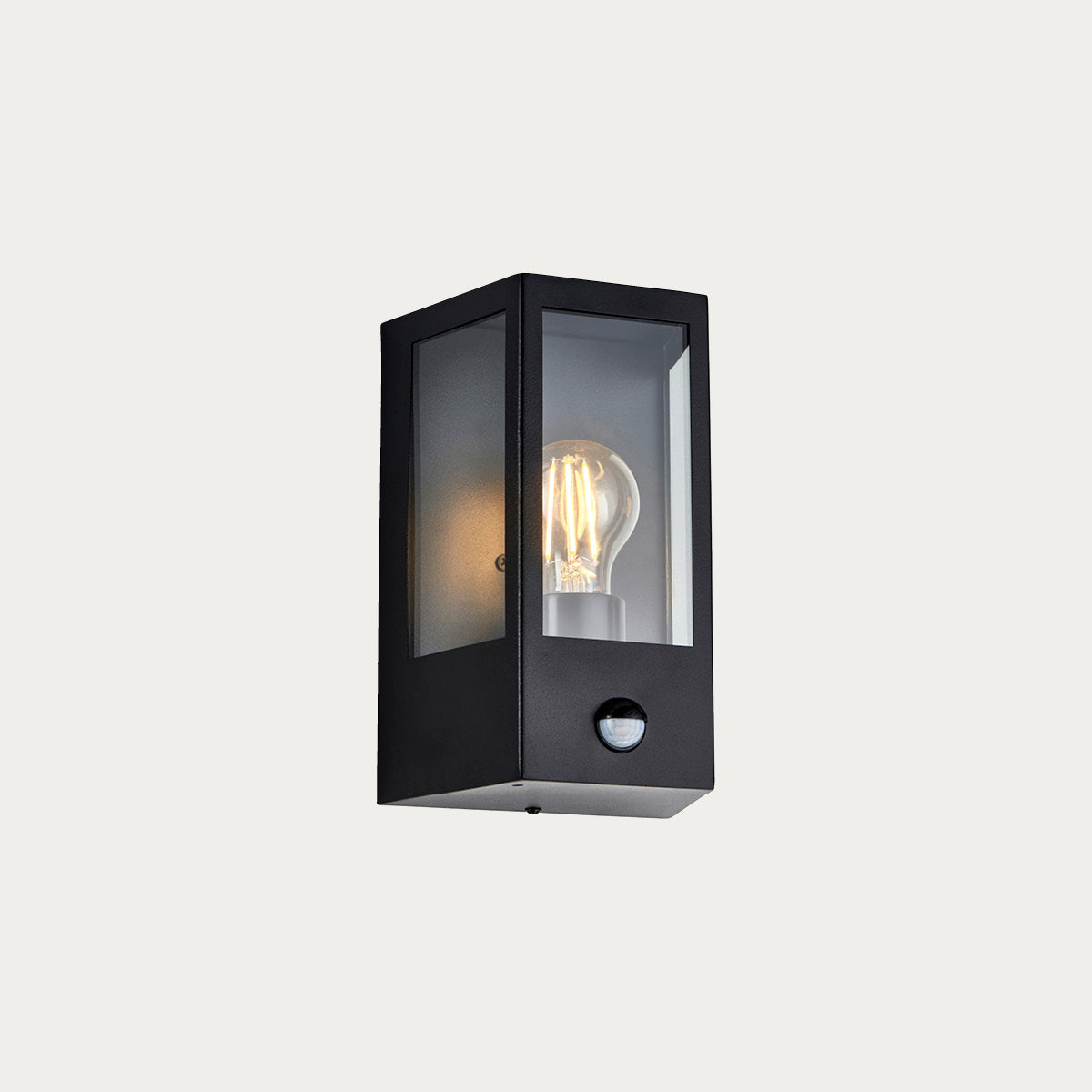 Huntingdale PIR Wall Light