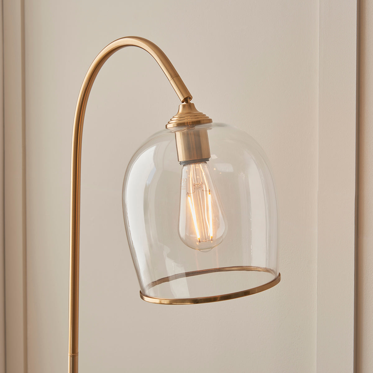 Ashton Floor Light