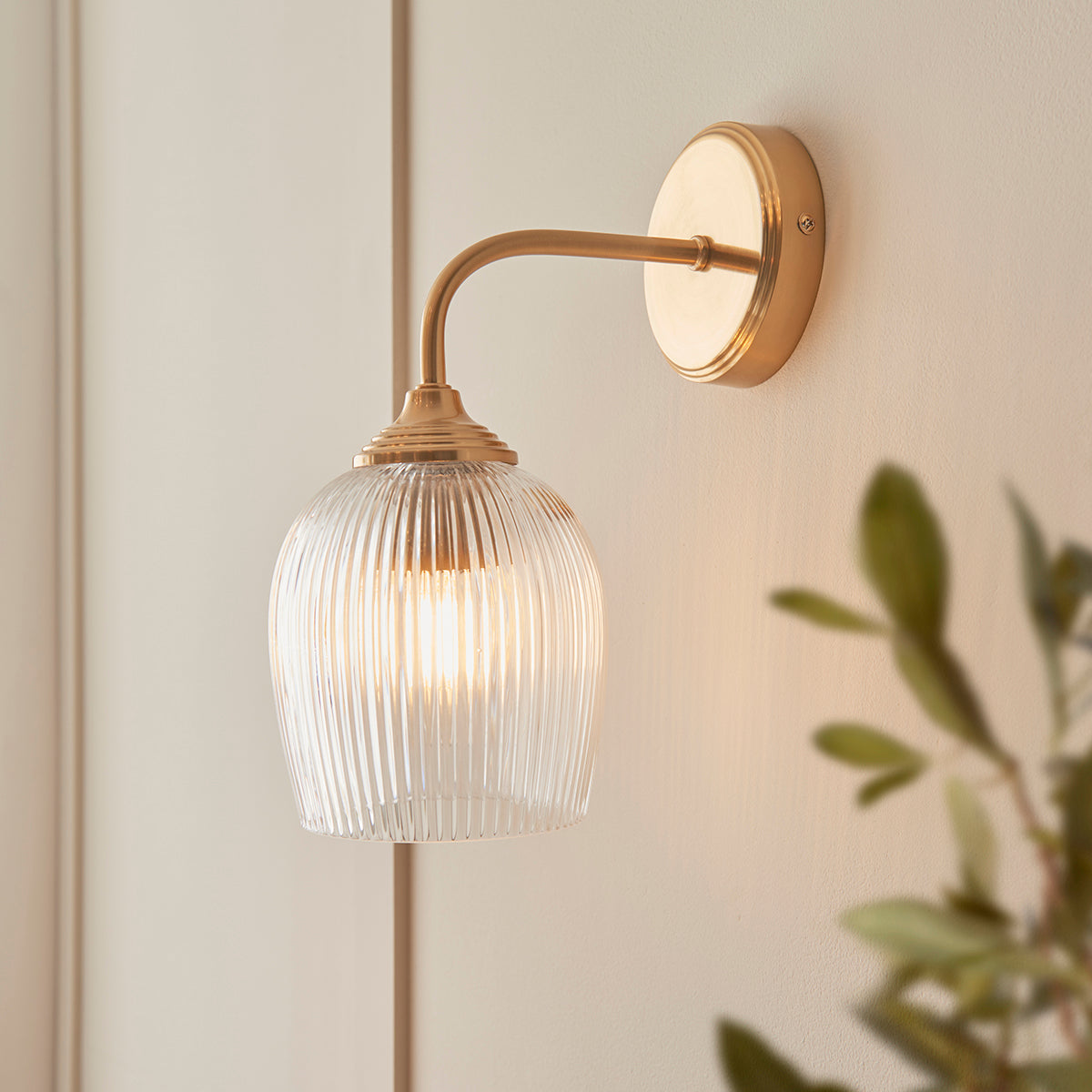 Ashton Ribbed Wall Light
