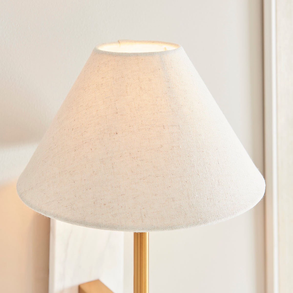White Volakas Marble & Vintage Brass With Natural Linen