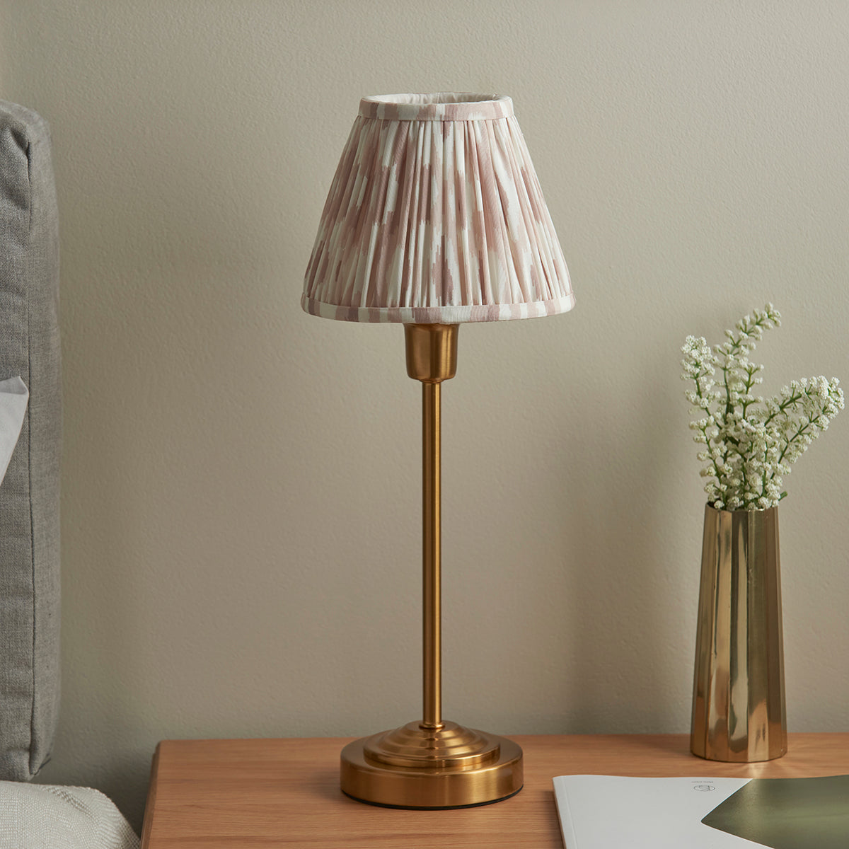 Vintage Brass Finish & Neutral Print Fabric