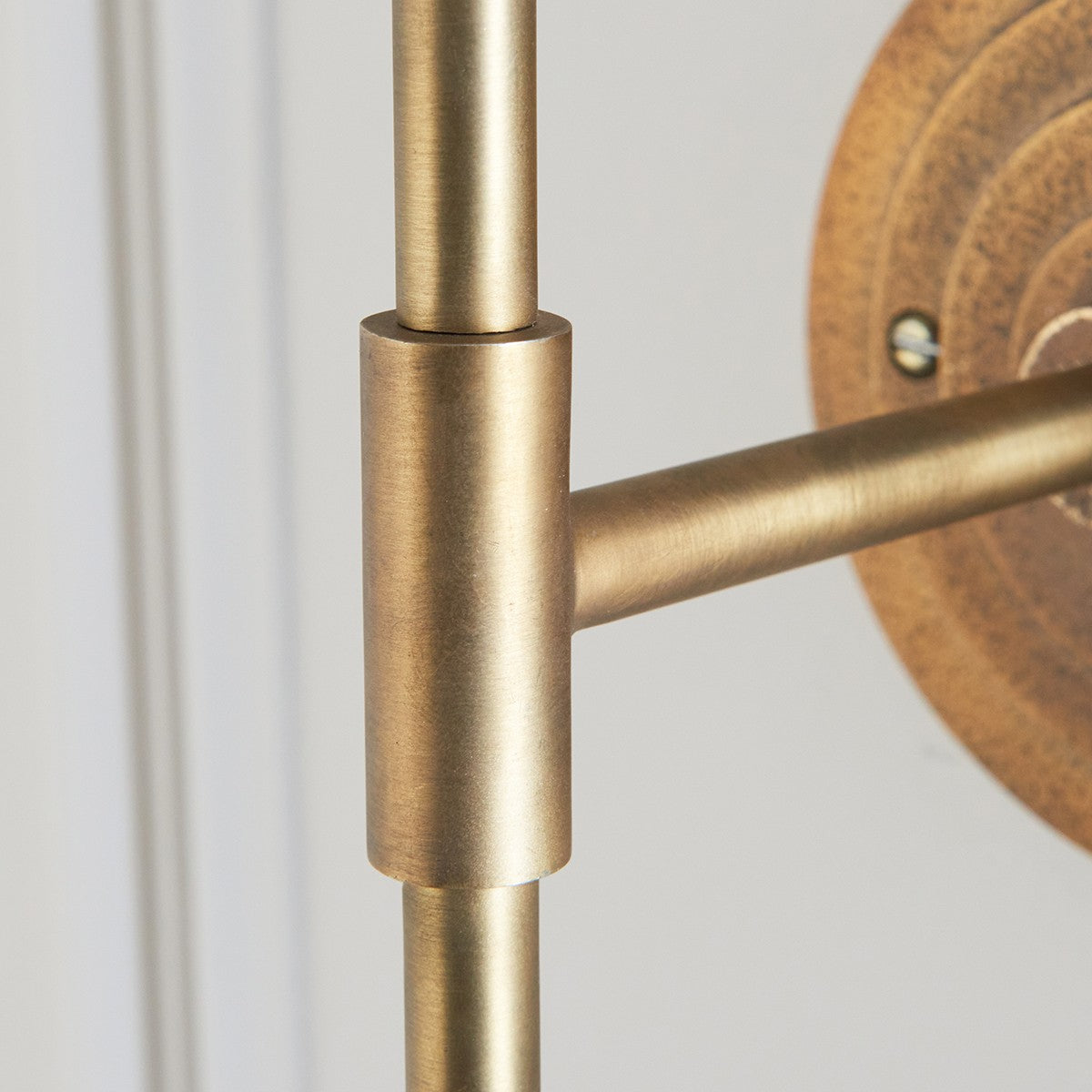 Radial Alto Vintage Wall Light in Antique Brass and Artisan Sand Casting