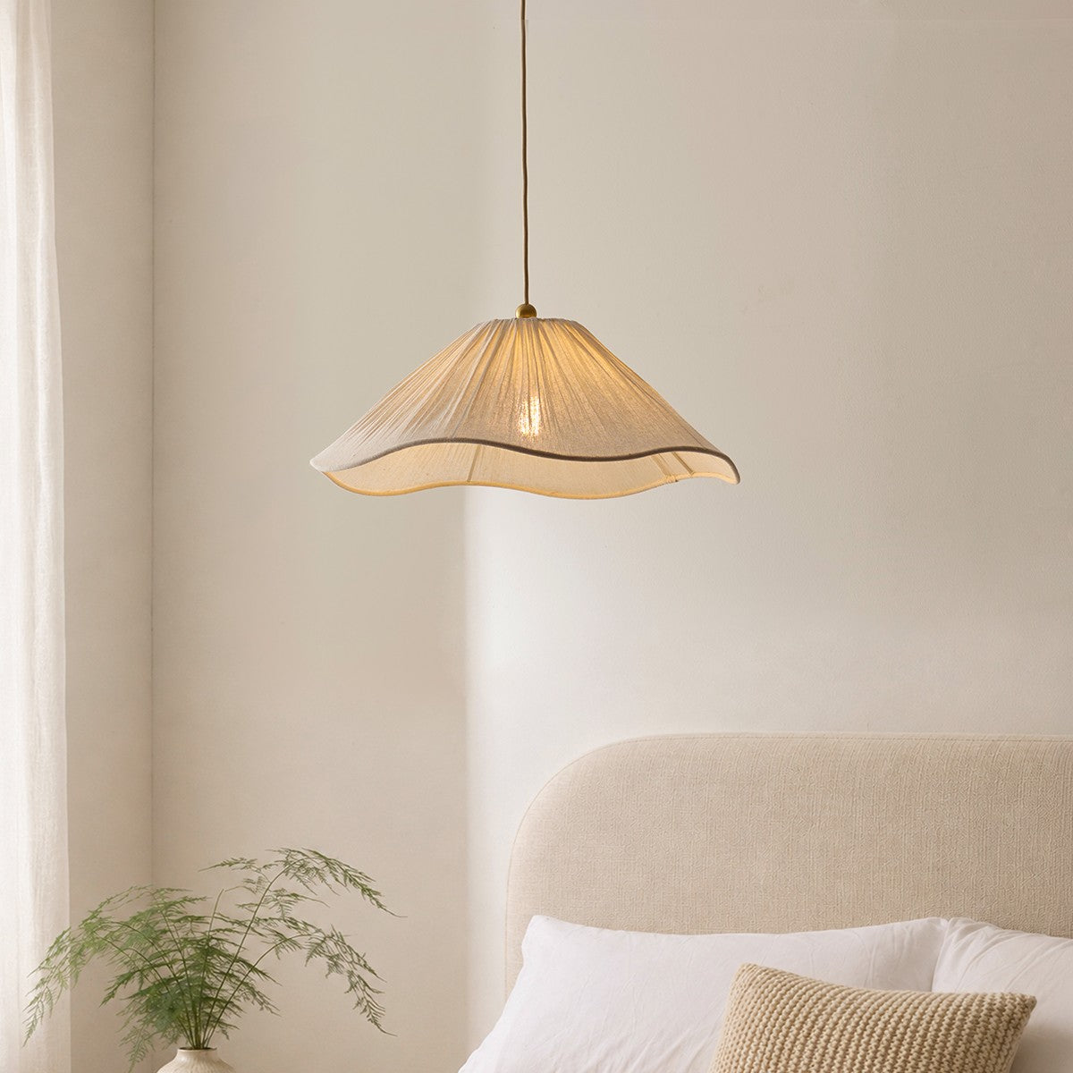 Ivetta Scalloped Shade Vintage Pendant Light in Brushed Brass