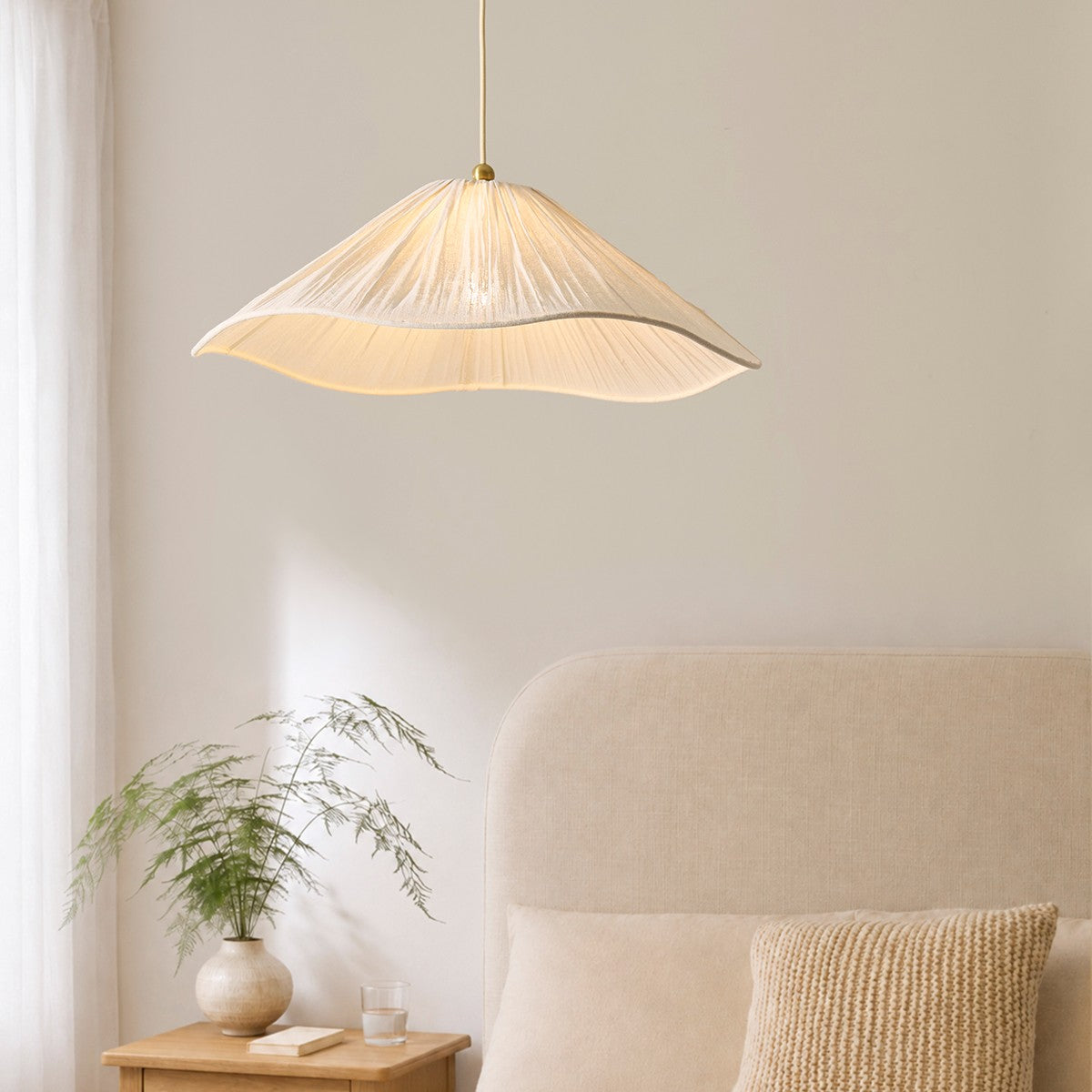 Ivetta Large Scalloped Shade Vintage Pendant Light in Brushed Brass