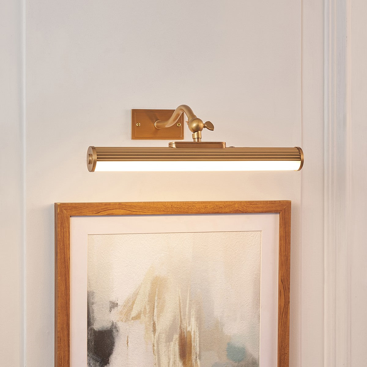 Kindra Battery Powered Picture Light in Warm Brass Finish