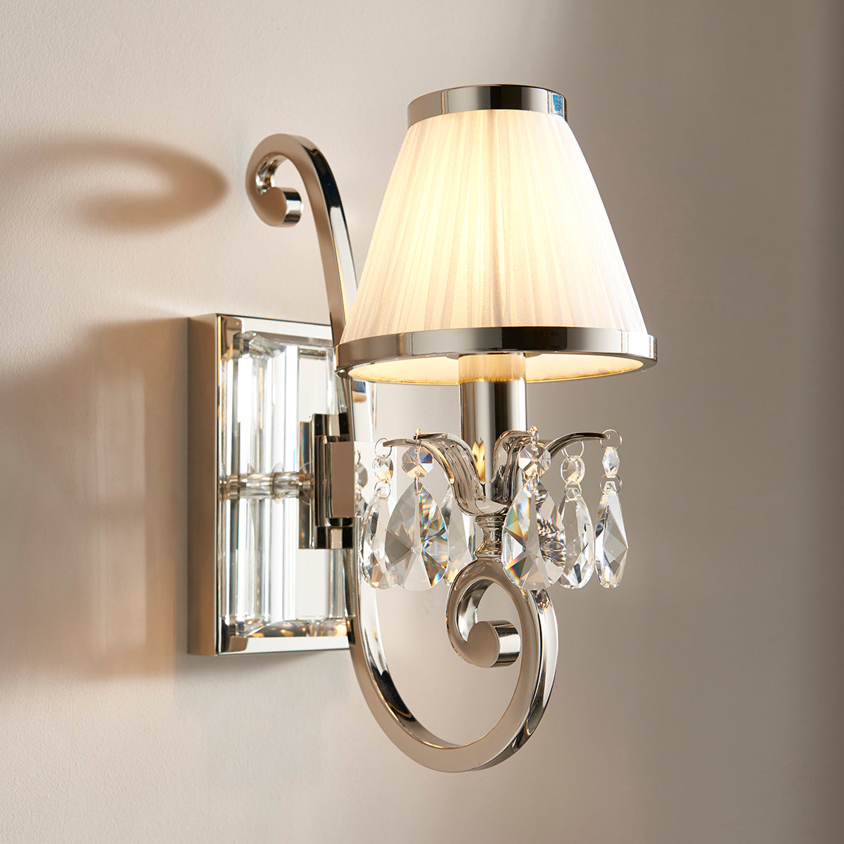 Polished nickel with White shade