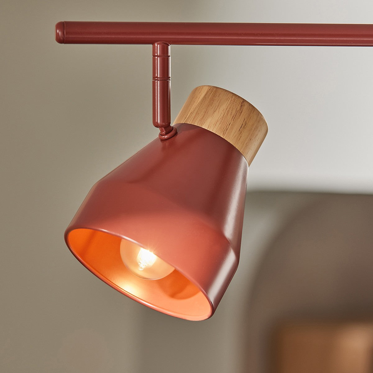 Terracotta & Natural Wood