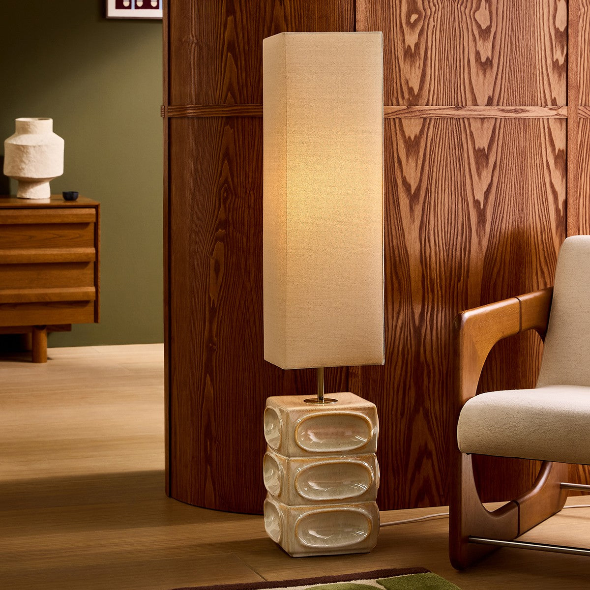 Cream Reactive Glaze & Natural Faux Linen