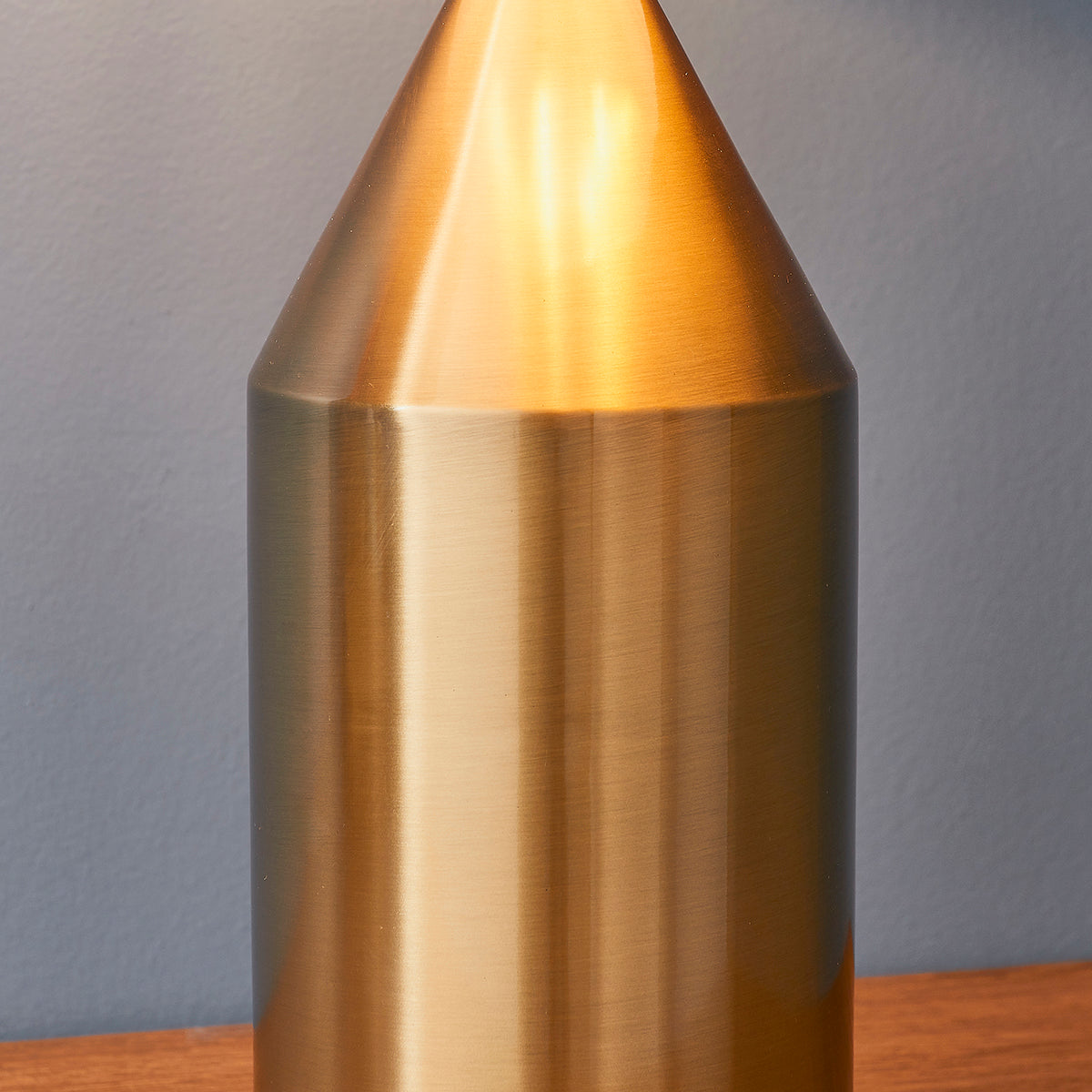 Elliot Table Lamp