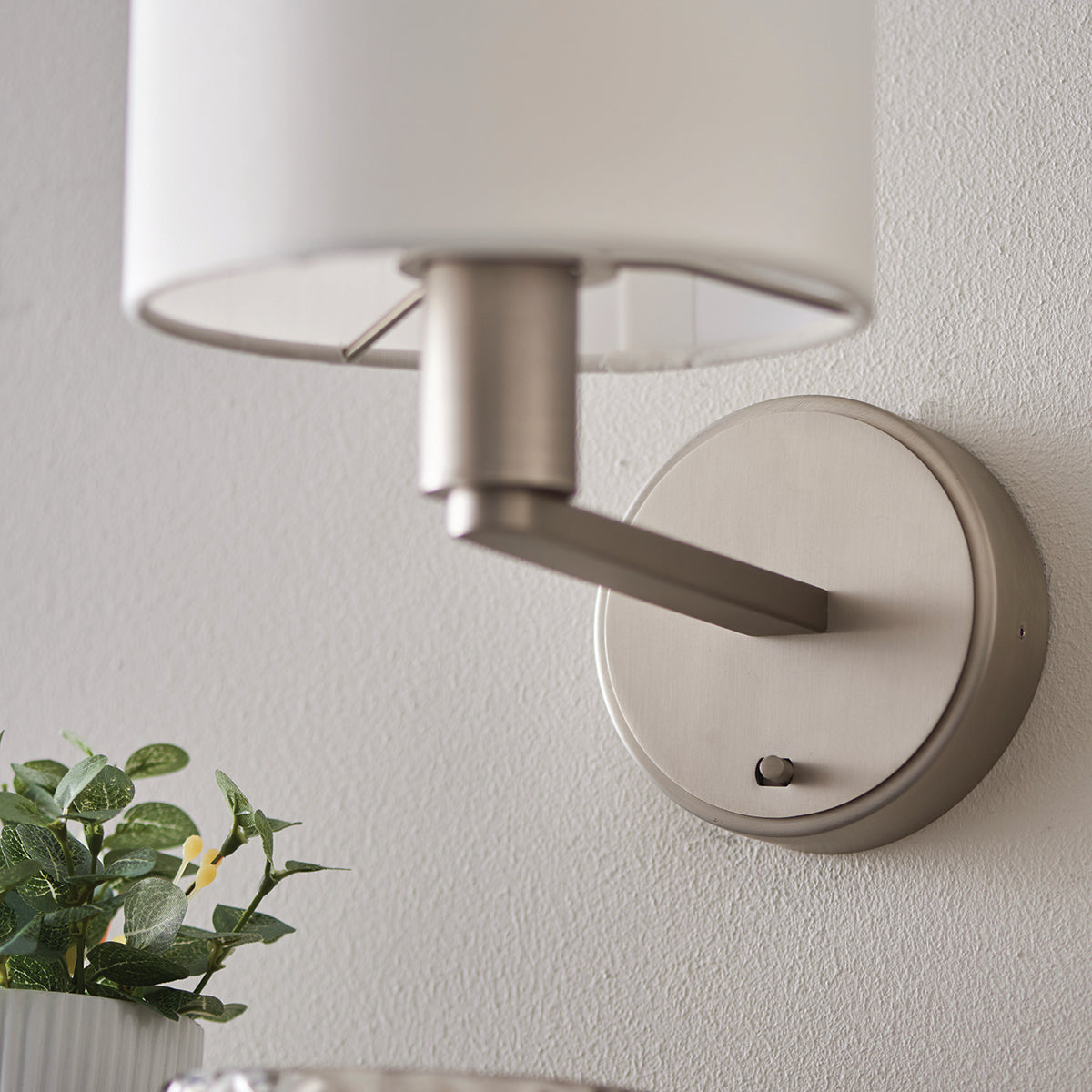 Aloe Wall Light in Nickel