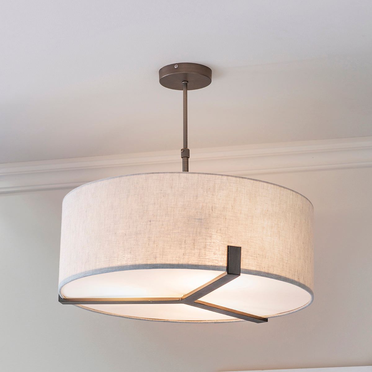 Elm Pendant in Bronze and Beige