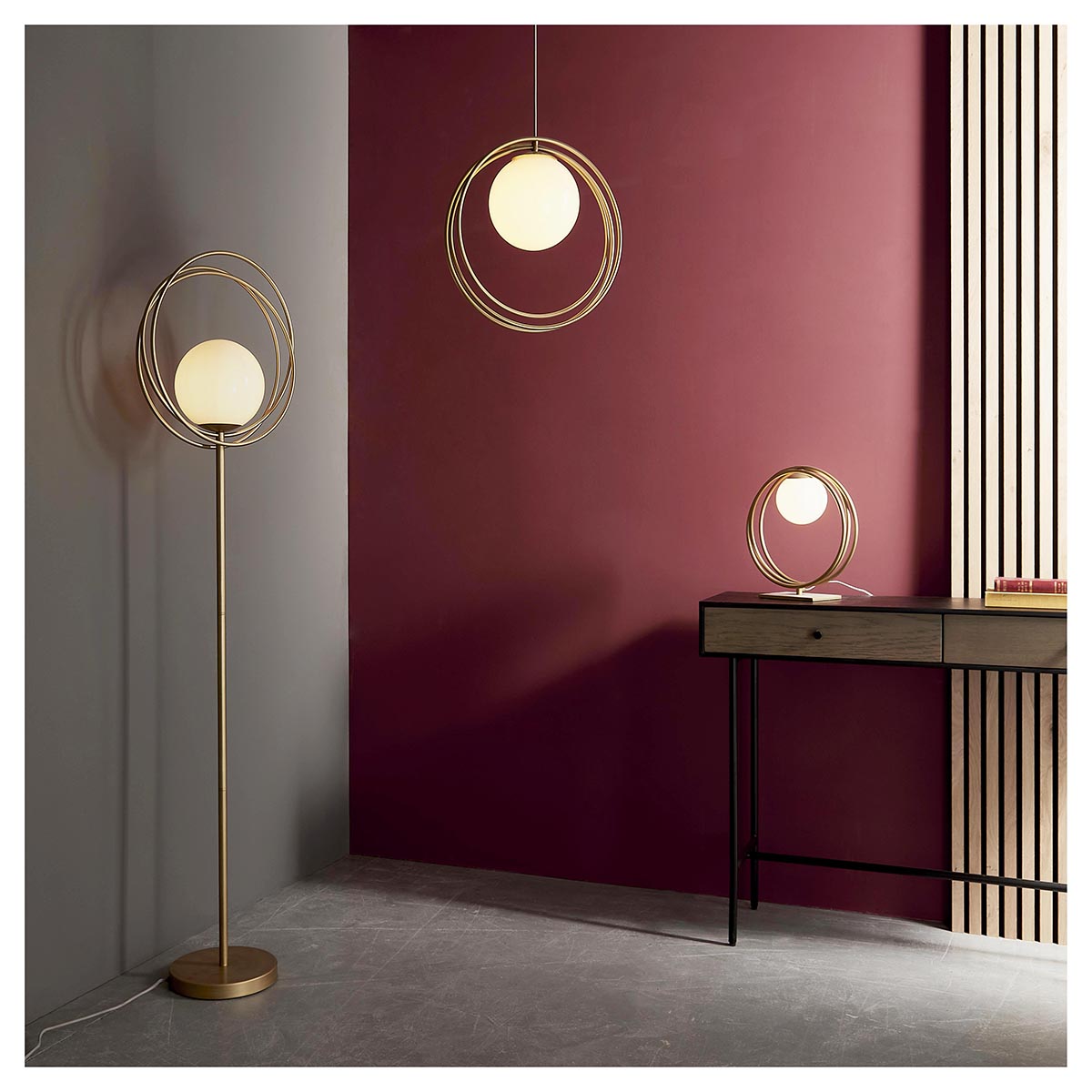 Upton Floor Lamp in Gold