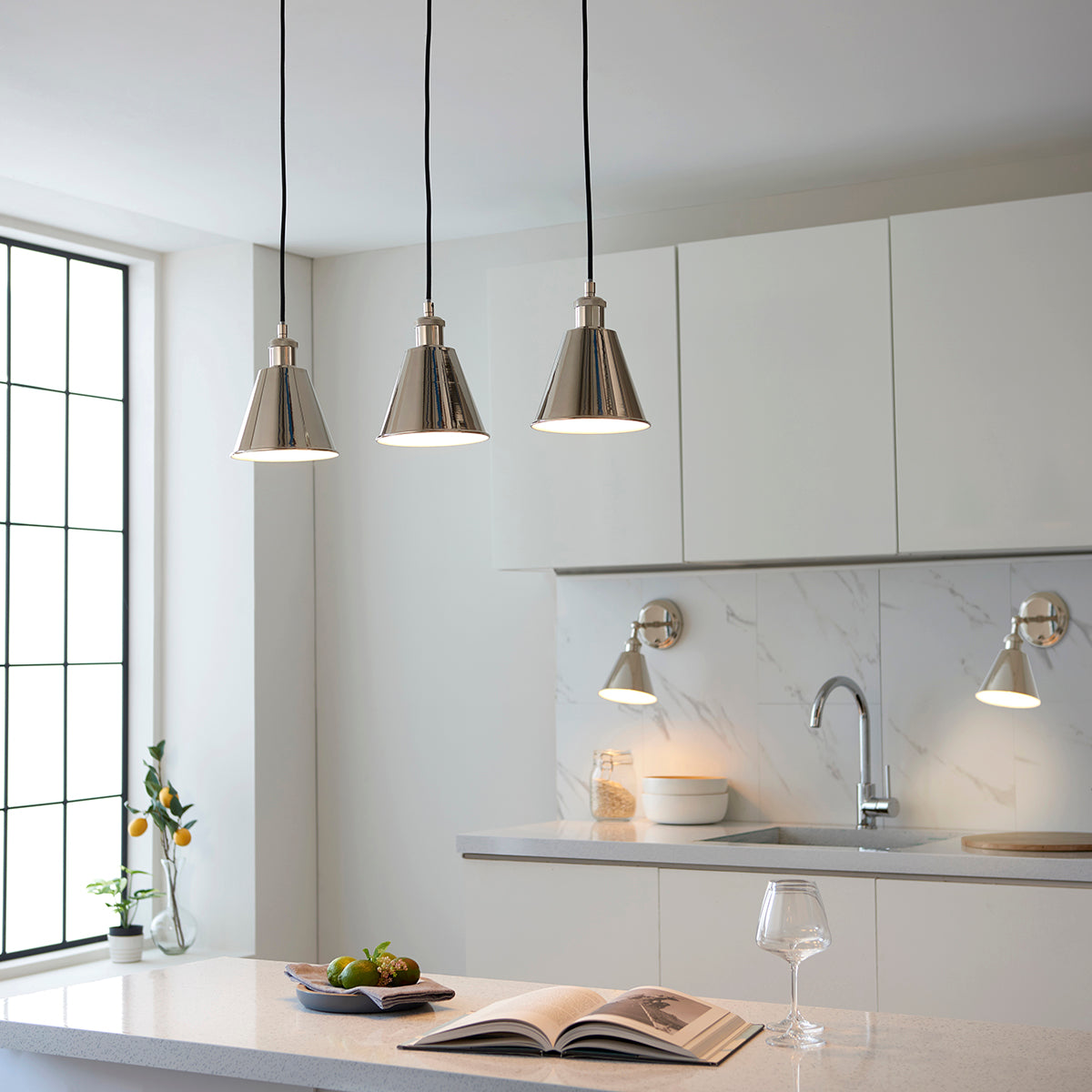 Felton Linear Pendant in Bright Nickel