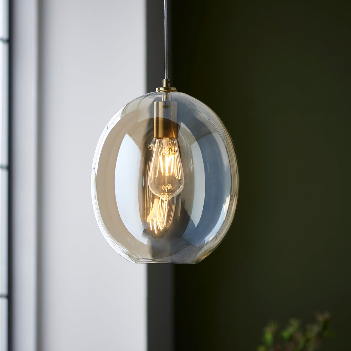 Cora Oval Pendant in Satin Brass