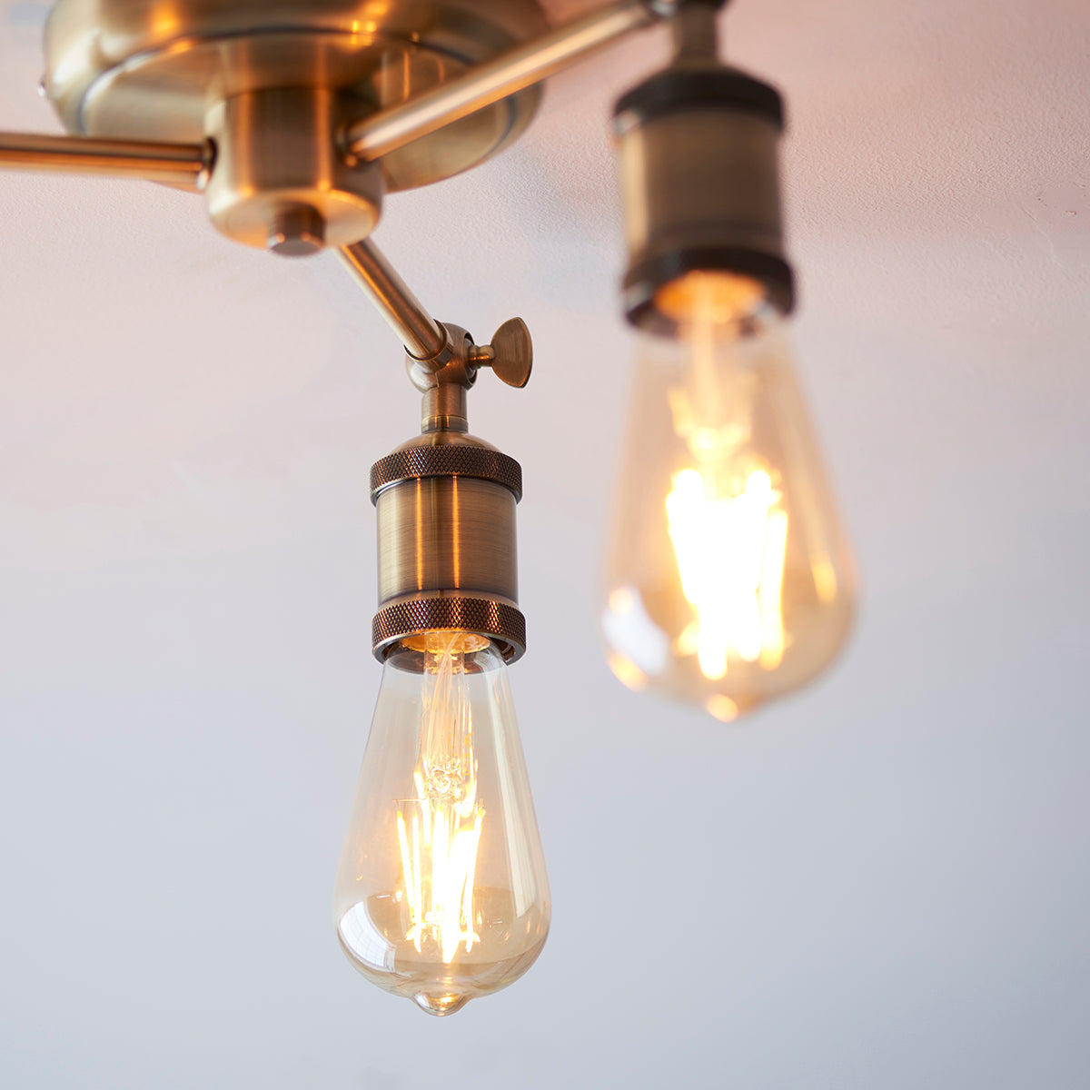 Brass 3 Light