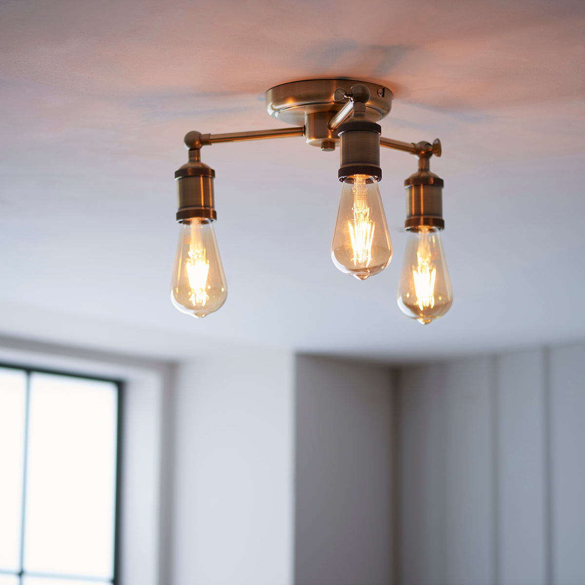 Brass 3 Light