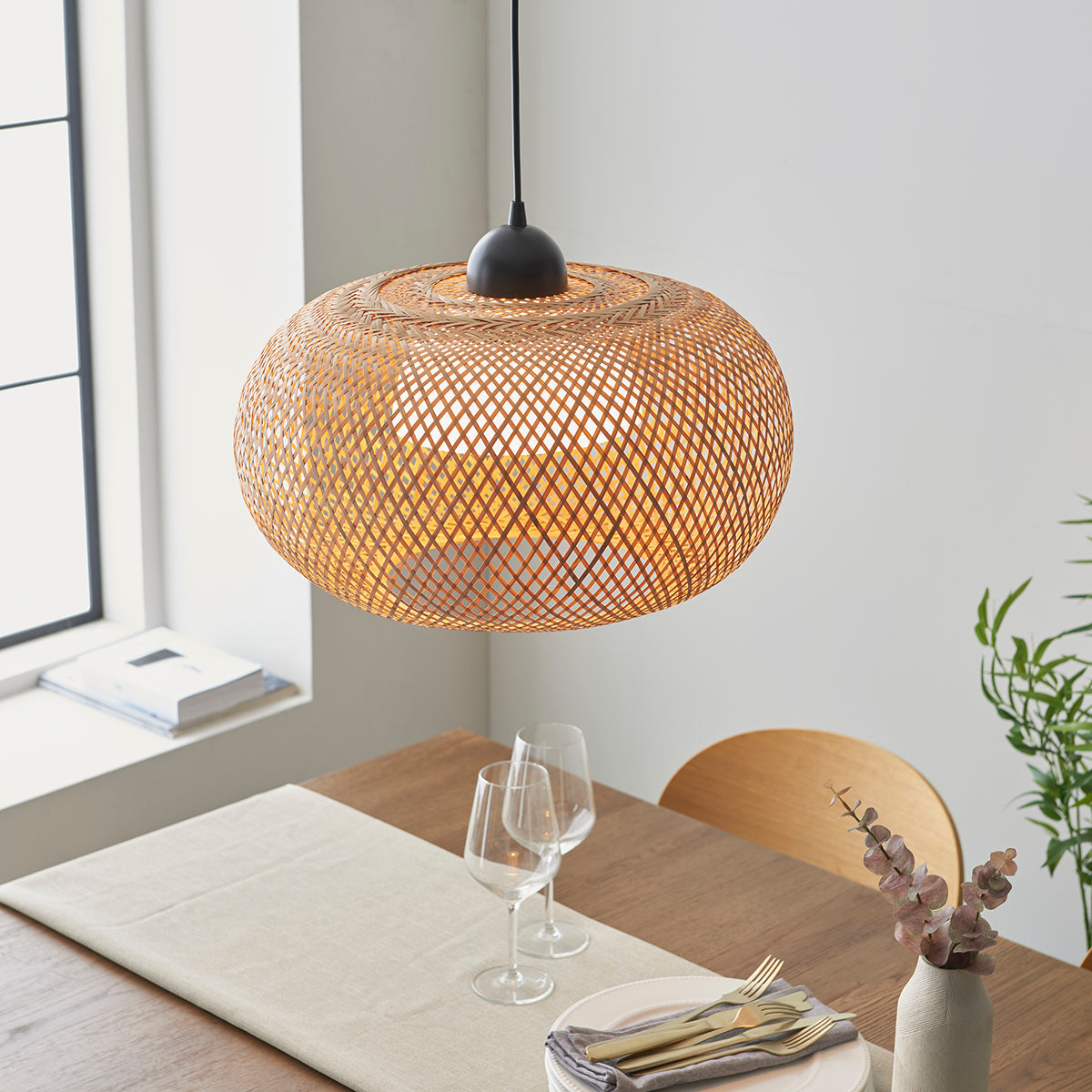 Estelle Natural Bamboo Round Pendant in Matt Black
