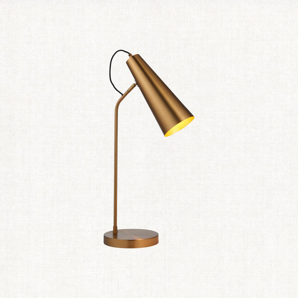 Kai Table Lamp in Warm Antique Brass