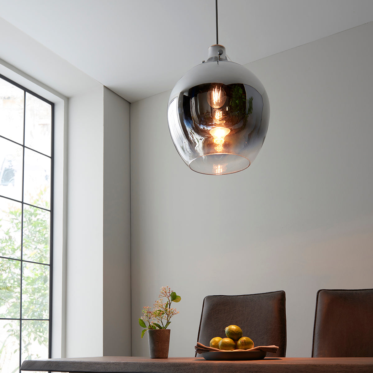 Zendaya Glass Pendant in Metallic Ombre