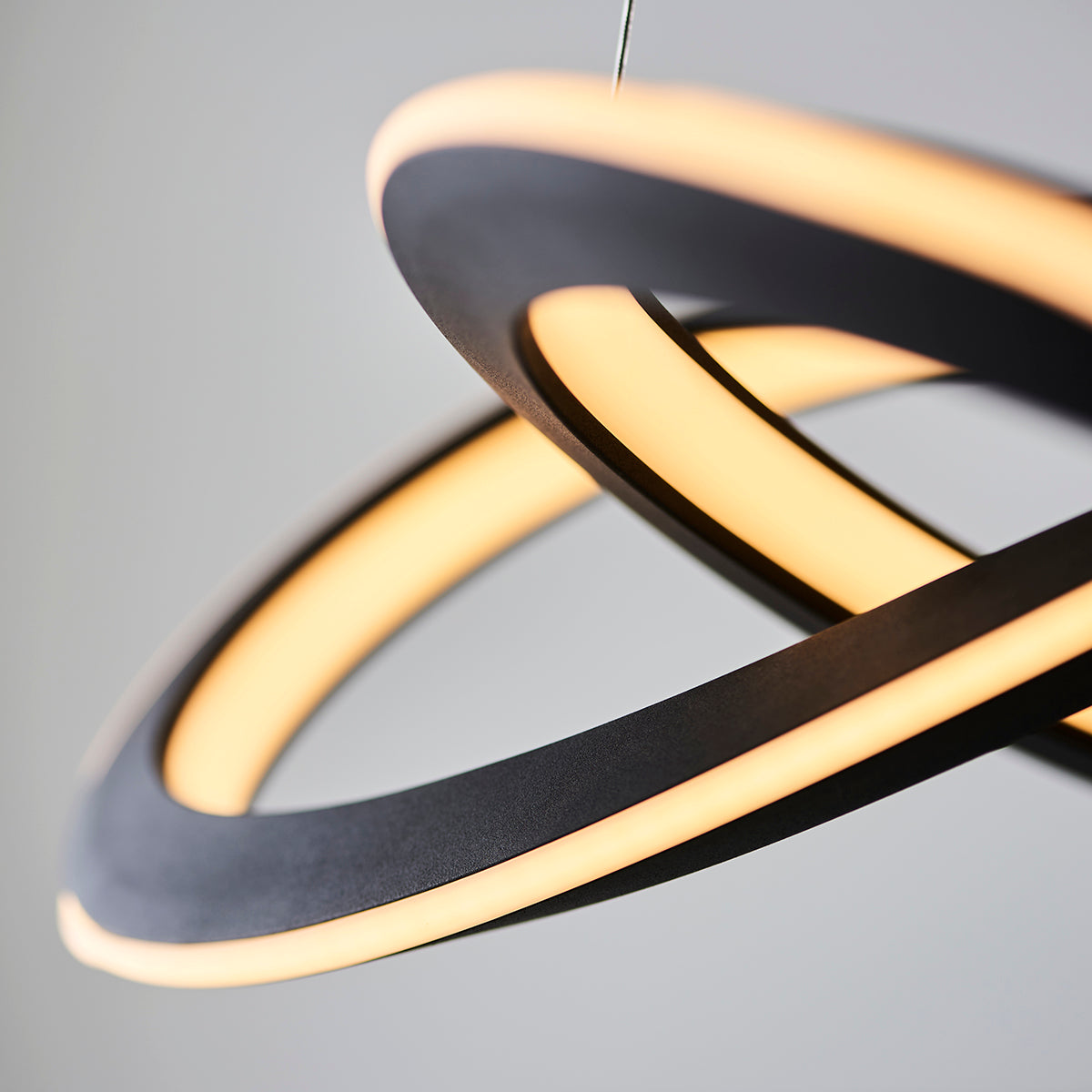 Shar Swirl Pendant in Textured Black