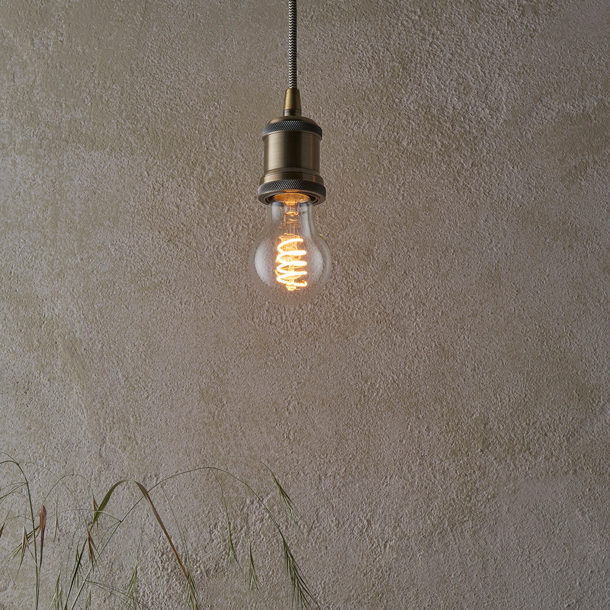 Glasgow Clear Glass Bulb